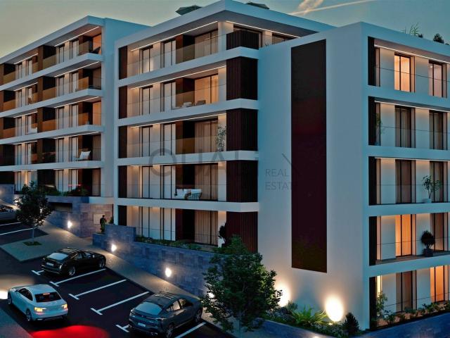 Apartamento T3 – Fração S | Estreito de Câmara de Lobos 137m² Estreito De Câmara De Lobos