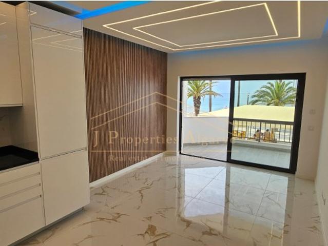 Apartamento T3 Frente Mar