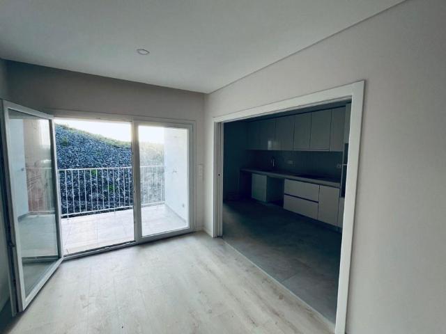 Apartamento T3, garagem, varanda | Serra de Carnaxide 0m² Venteira