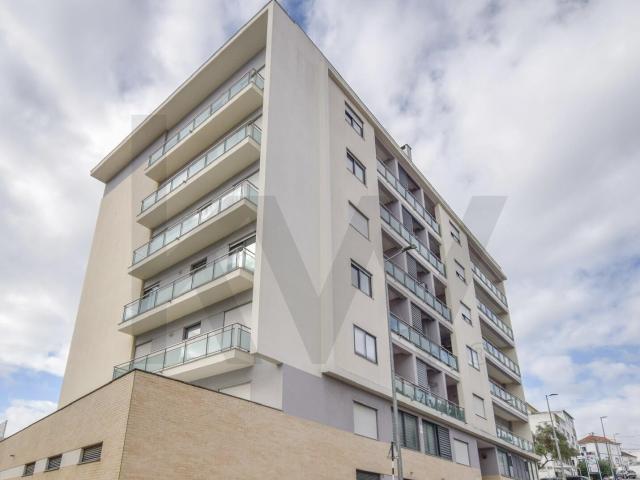 Apartamento T3 I Box I Arrecadação