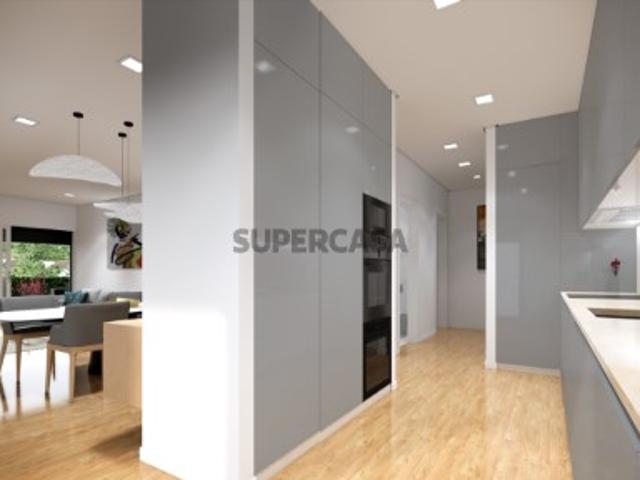 Apartamento T3 inserido num novo empreendimento em Pinheiro de Loures