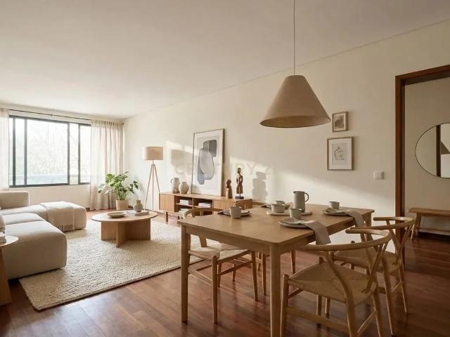 Apartamento T3 junto á Marechal Gomes da Costa Porto