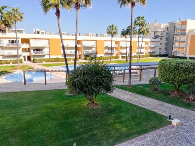 Excelente apartamento T3 junto à Marina de Vilamoura, Algarve