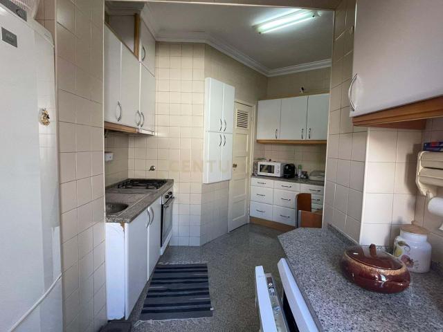Apartamento T3 Laranjeiras Lisboa