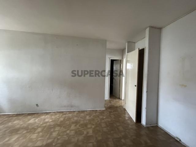 Apartamento T3 Laranjeiro 2º andar