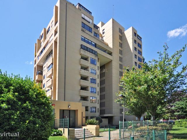 Apartamento T3, Lordelo do Ouro, Porto