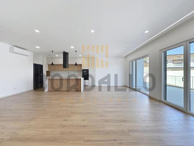 Apartamento T3 Lourinhã Novo C/Terraço 191m² da Lourinhã e Atalaia