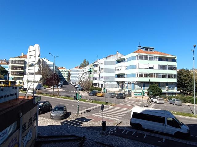 Apartamento T3, Massamá e Monte Abraão, Sintra | BPI Expresso Imobiliário