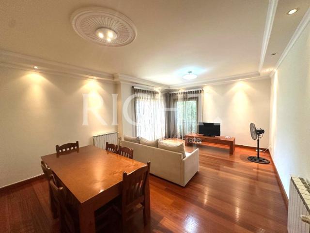 Apartamento T3 mobilado com 2 lugares de estacionamento no Lumiar Lisboa