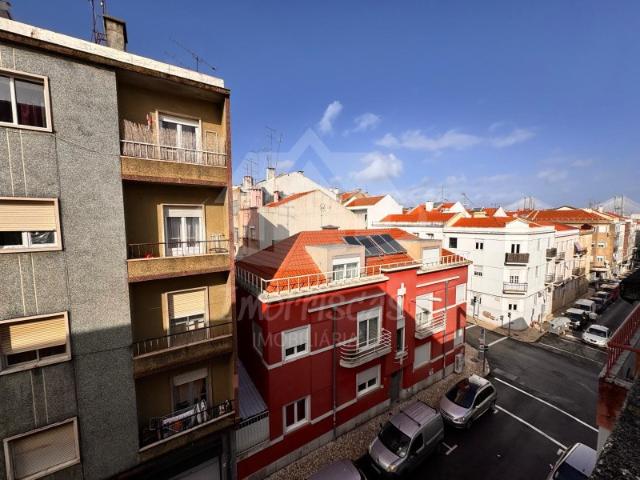 Apartamento T3, Moscavide e Portela, Loures | BPI Expresso Imobiliário