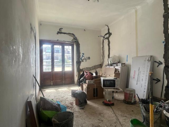 Apartamento T3 muito Central Laranjeiro