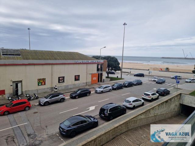 Apartamento T3 na 1ª Linha de Mar Matosinhos Sul