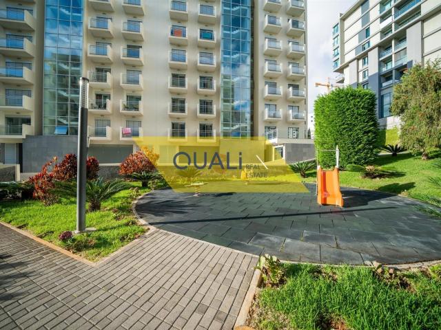 Apartamento T3 na Ajuda, Funchal Ilha da Madeira € 695.0. 169m² São Martinho