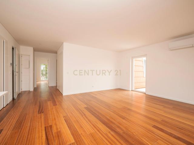 Apartamento T3 na Estrela, Lisboa