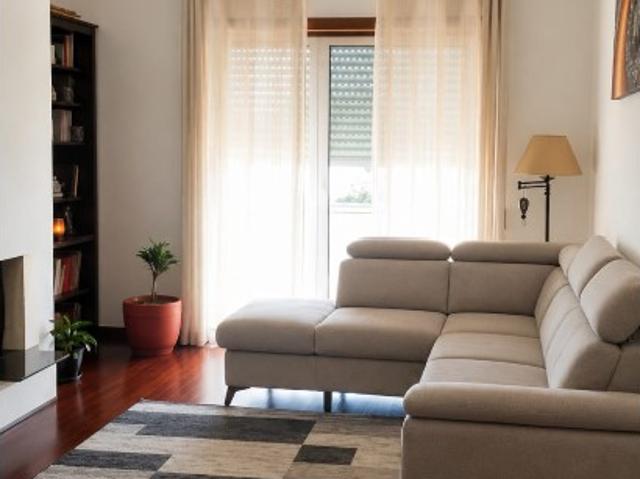 Apartamento T3 Na Granja do Ulmeiro