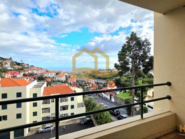 Apartamento T3 na Penteada, Funchal | 26084079340