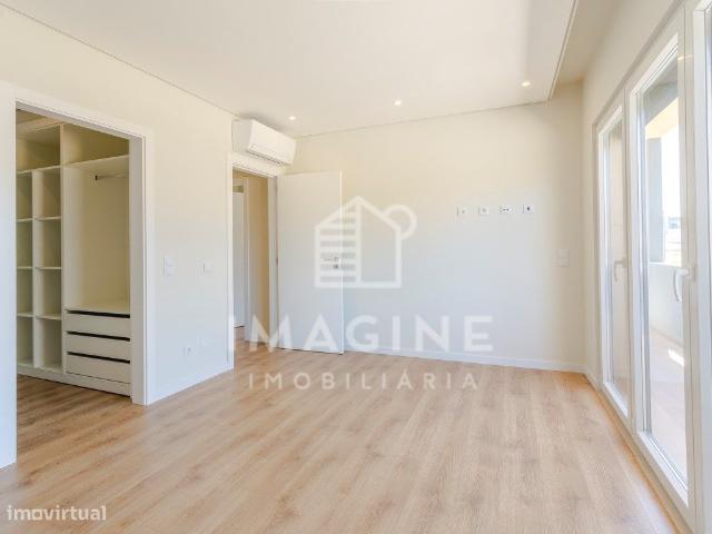 Apartamento T3 na Quinta da Amizade, Setubal Modernidade e Co.