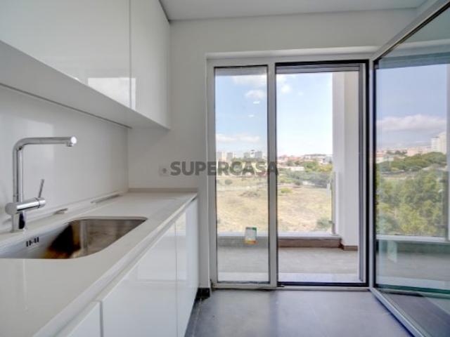 Apartamento T3 na Quinta das Marianas, Parede