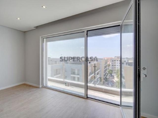 Apartamento T3 na Quinta das Marianas, Parede