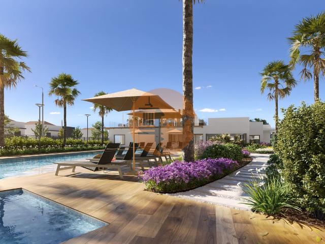 Apartamento T3, no 1. º andar, em empreendimento de luxo com piscinas, SPA, jardim e ginásio em Tavira