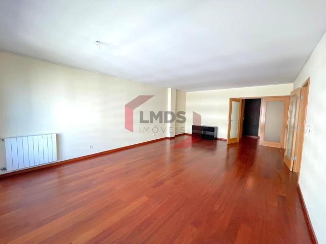 Apartamento T3 no Bessa, Boavista