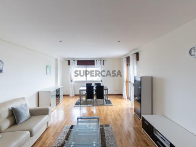 Apartamento T3 no Canidelo