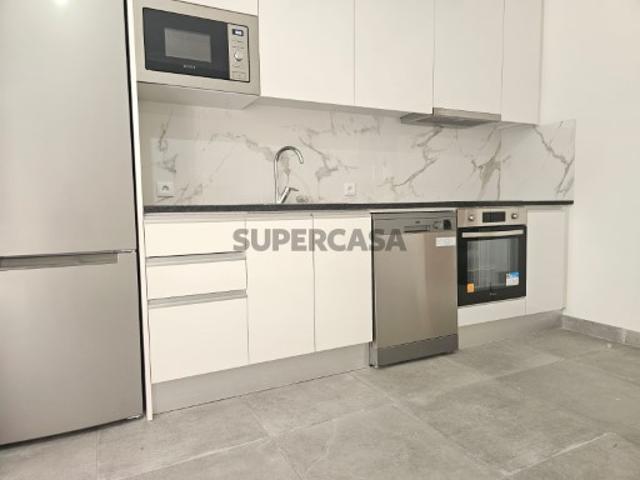 Apartamento T3 no centro de Fiães
