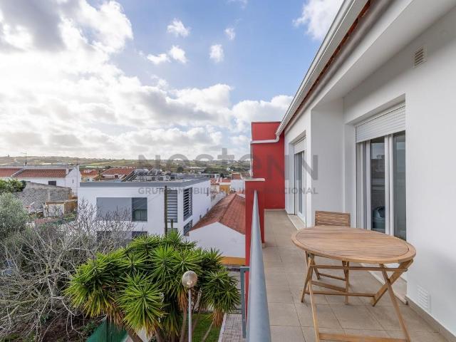 Apartamento T3 no centro Lourinhã 109m² da Lourinhã e Atalaia