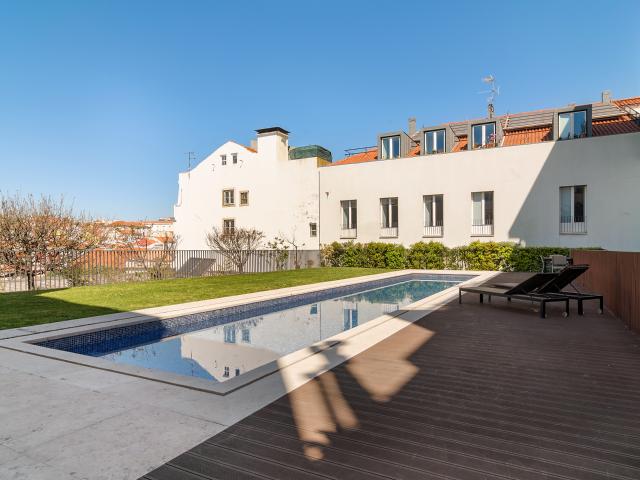 Apartamento T3 no condomínio Condessa do Rio, Lisboa