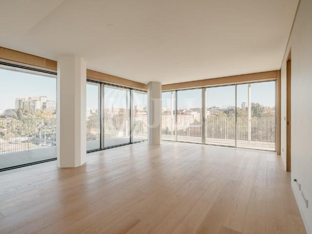 Apartamento T3 no condomínio Santos Dumont 46, Lisboa 0m² Avenidas Novas