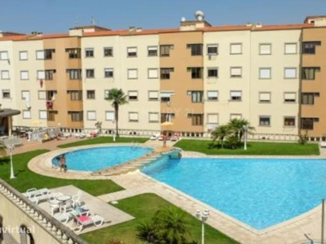 Apartamento T3 no Condomnio Privado Del Rey, Charneca da Caparica