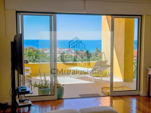 Apartamento T3 no Estoril condomínio fechado ampla vista mar