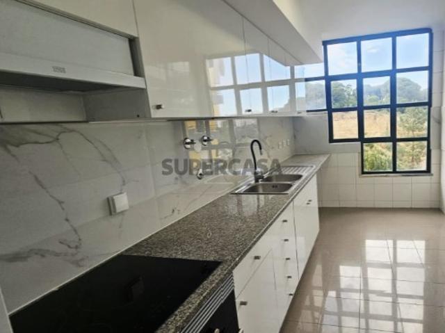 Apartamento T3 no Feijó