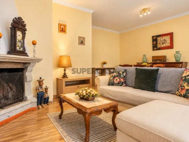 APARTAMENTO T3, NO FURADOURO!