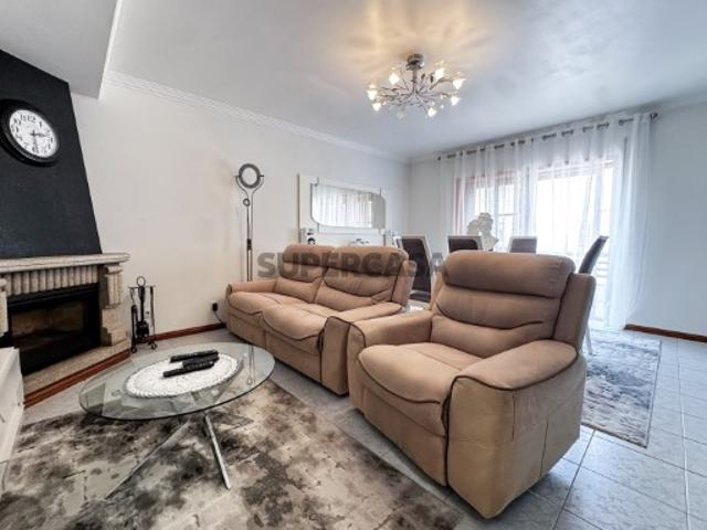 Apartamento T3 no Furadouro