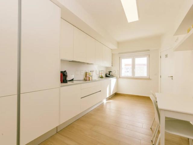 Apartamento T3 no Montijo