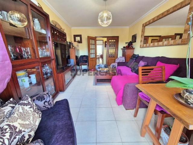 Apartamento T3 na Baixa de Olhão