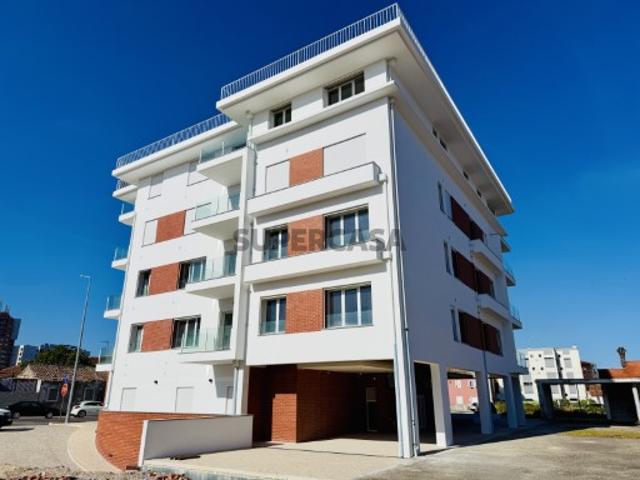 Apartamento T3 novo no centro da Marinha Grande