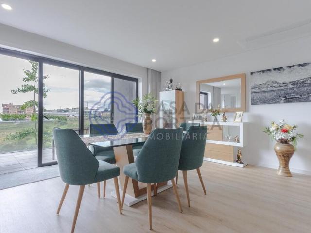 Apartamento T3 novo no centro de Lousada 135m² Cernadelo e Lousada São Miguel e Santa Margarida