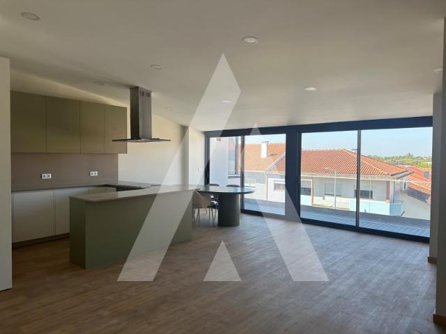 Apartamento T3 Novo no Emblemático Bairro do Liceu Aveiro!