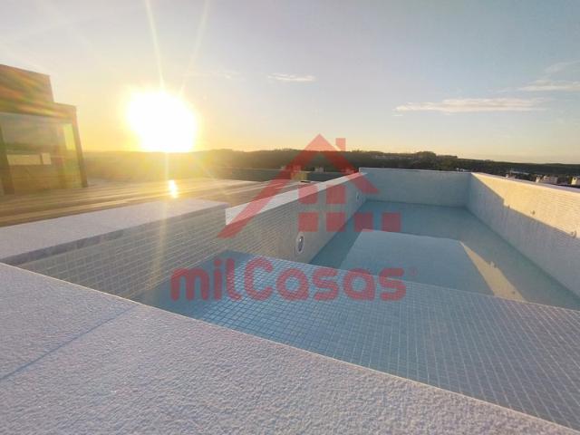 APARTAMENTO T3 NOVO a 30 minutos de Lisboa! Piscina na Cobertura!