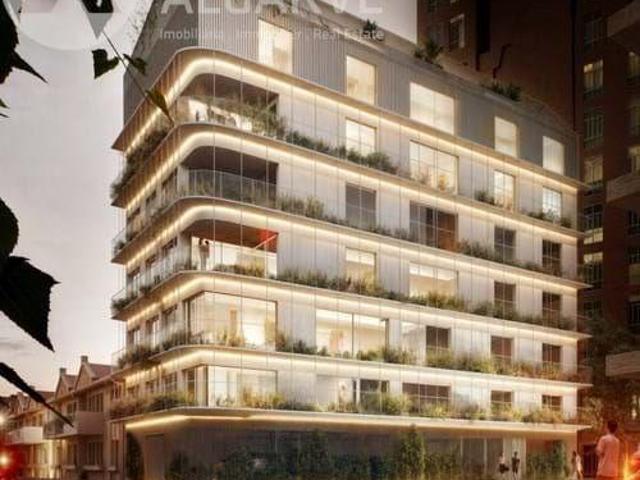 Apartamento T3, NOVO com varanda e estacionamento Faro | 26084076842