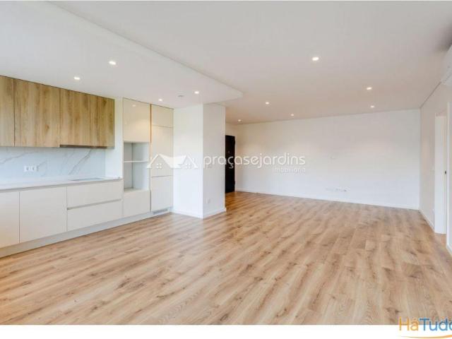 Apartamento T3 novo com espaço exterior privativo | 26064081919