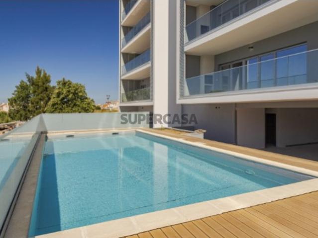 Apartamento T3 novo com piscina e ginásio Montijo