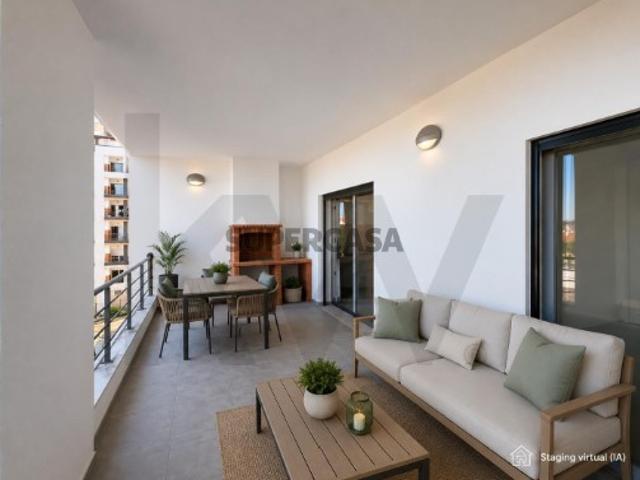 APARTAMENTO T3 NOVO CONDOMÍNIO FECHADO TERRAÇOS VISTAS LUGAR DE GARAGEM E ARRECADAÇÃO