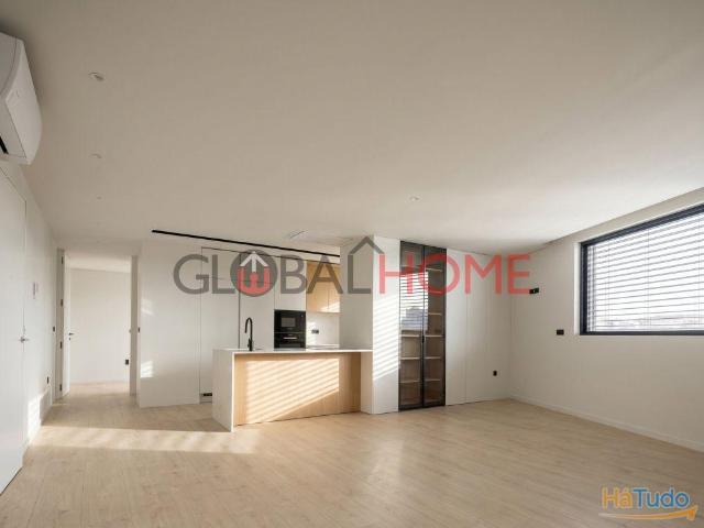 Apartamento T3 Novo Edifício Bismark São Cosme | 26084085683
