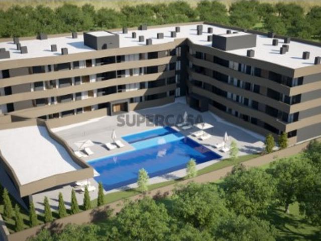 Apartamento T3, Novo, em Moreira da Maia, com churrasqueira na varanda, inserido em condomínio fechado com piscina, campo de pádel, parque infantil, sala de condomínio com cozinha equipada e ginásio