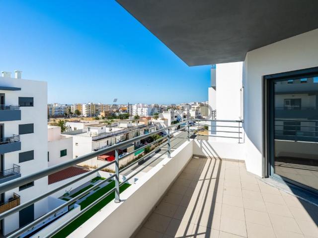 Apartamento T3 Novo em Olhão com Piscina 128m² Olhão