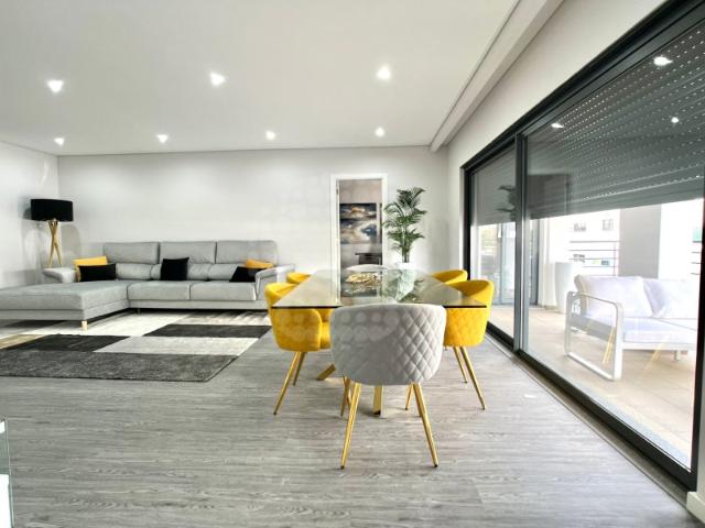 Apartamento T3 Novo em Olhão