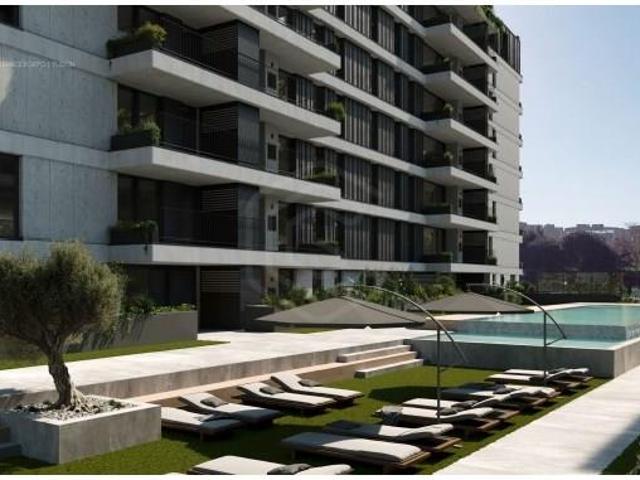Apartamento T3 Novo Em Ramalde R/C Porto 144m² Ramalde